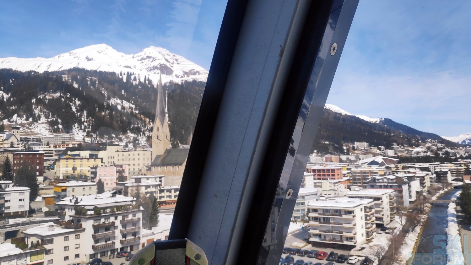 294522-sciare-a-davos-jakobs-horn-14.jpg