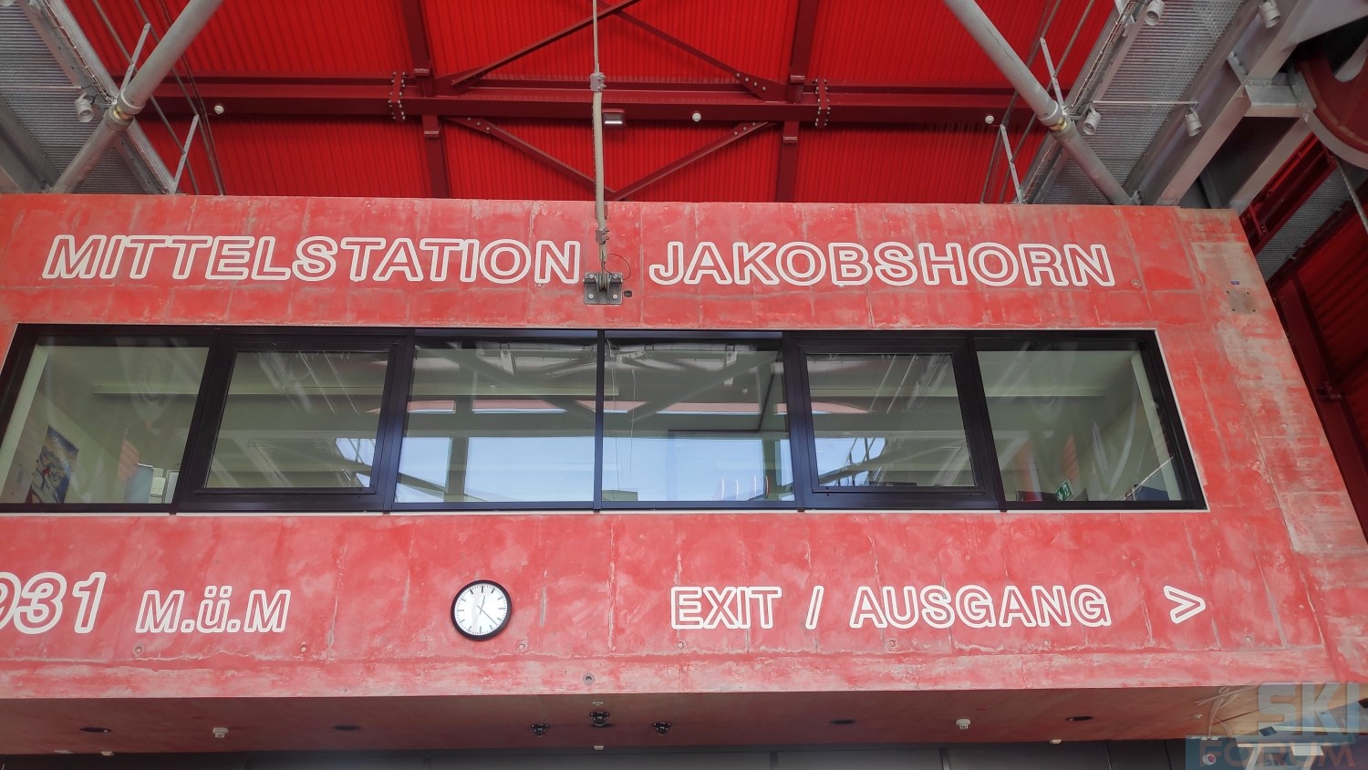 294526-sciare-a-davos-jakobs-horn-18.jpg