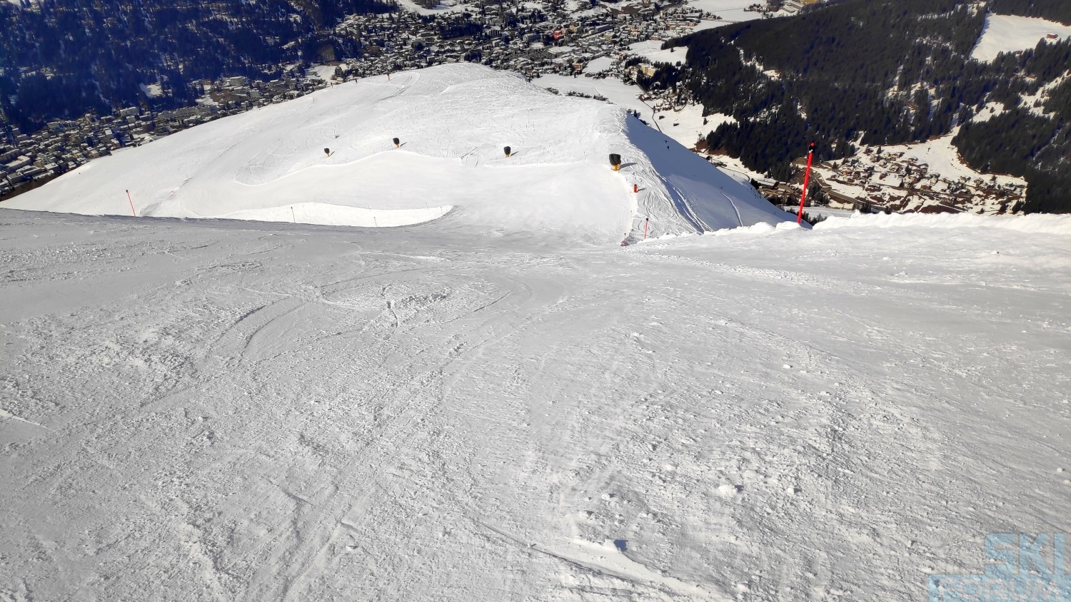 294610-sciare-a-davos-jakobs-horn-102.jpg