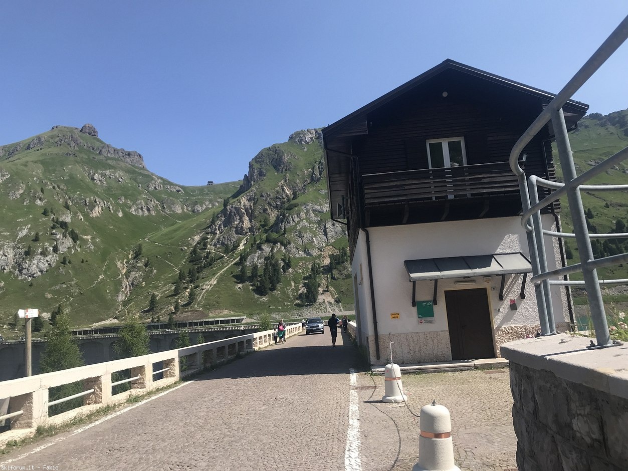 297976-ferrata-trincee-arabba-02.jpg