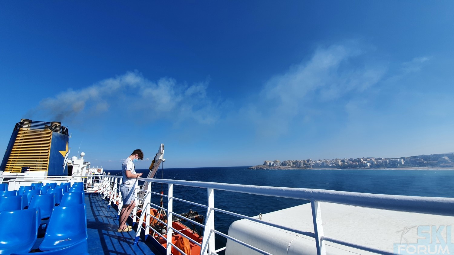 298088-from-rafina-to-andros-12.jpg
