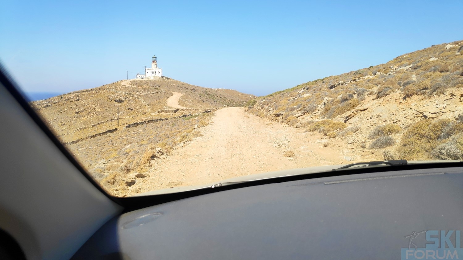 299495-andros-lighthouse-8.jpg