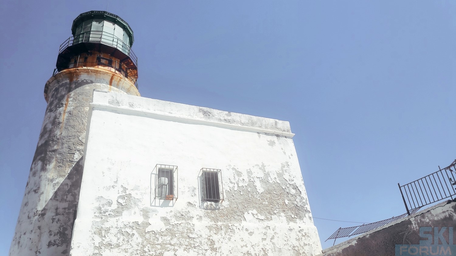 299500-andros-lighthouse-14.jpg