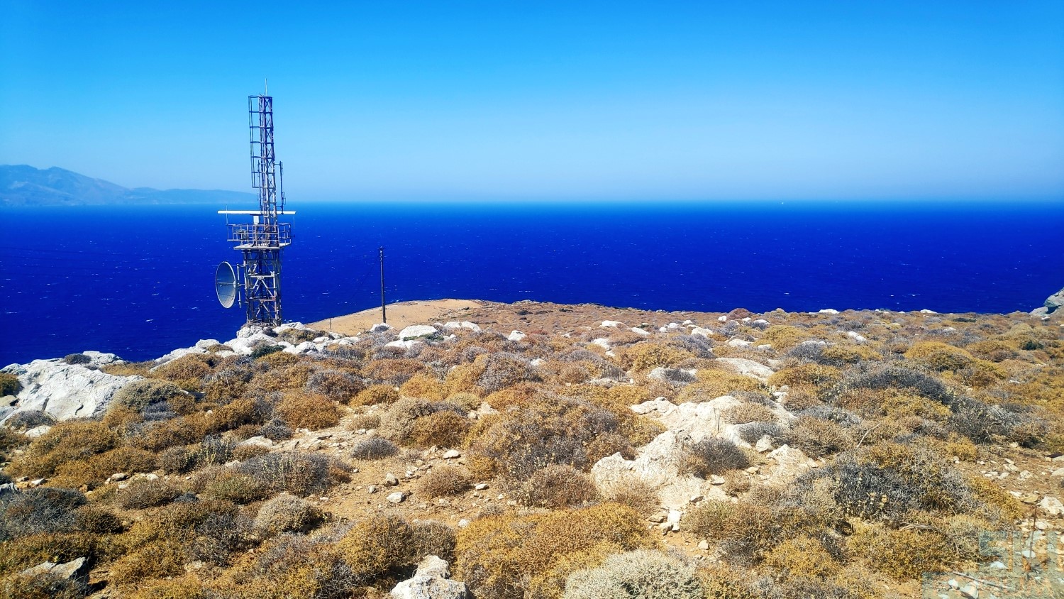 299501-andros-lighthouse-15.jpg