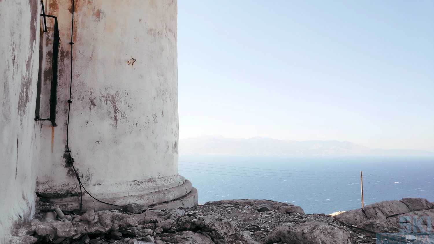 299505-andros-lighthouse-19.jpg