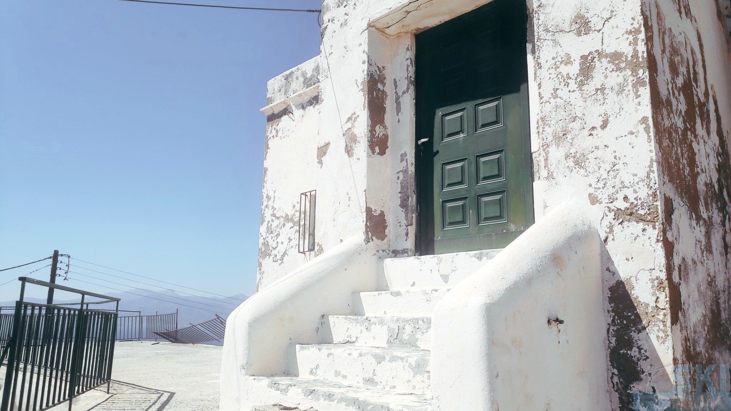299512-andros-lighthouse-21.jpg