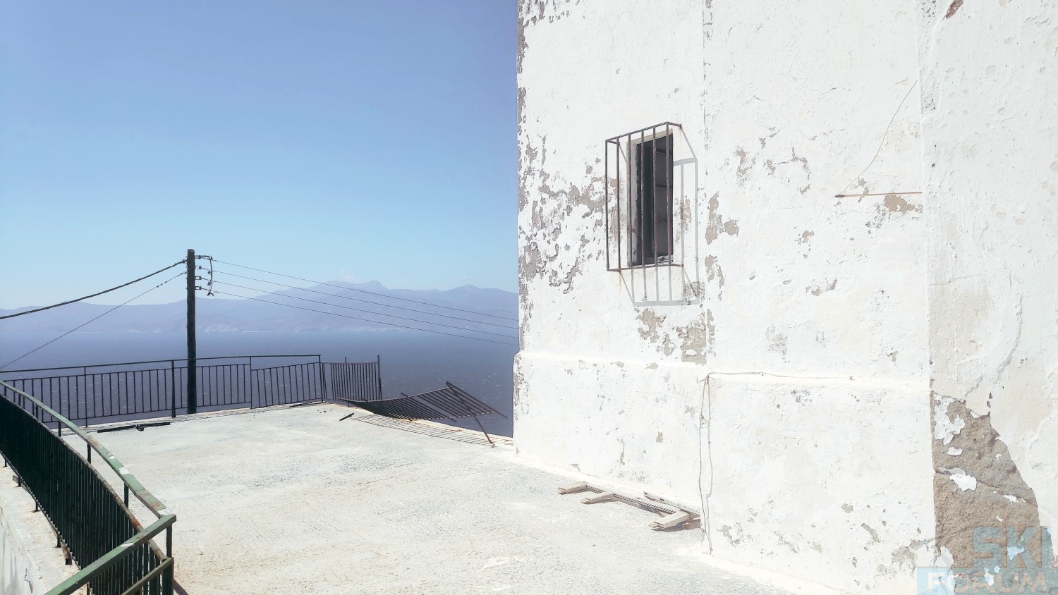 299514-andros-lighthouse-23.jpg