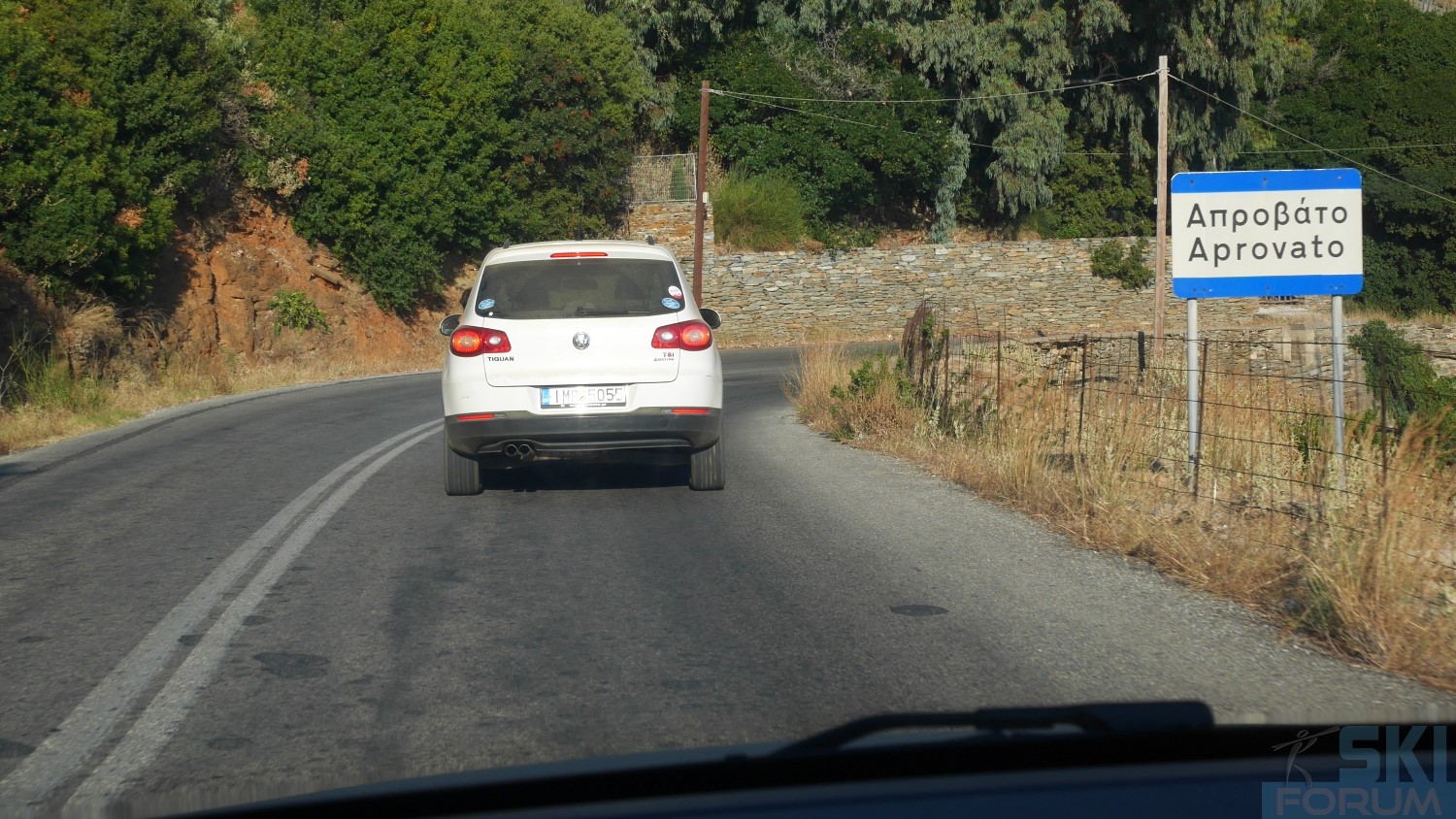 299521-andros-roads-19.jpg