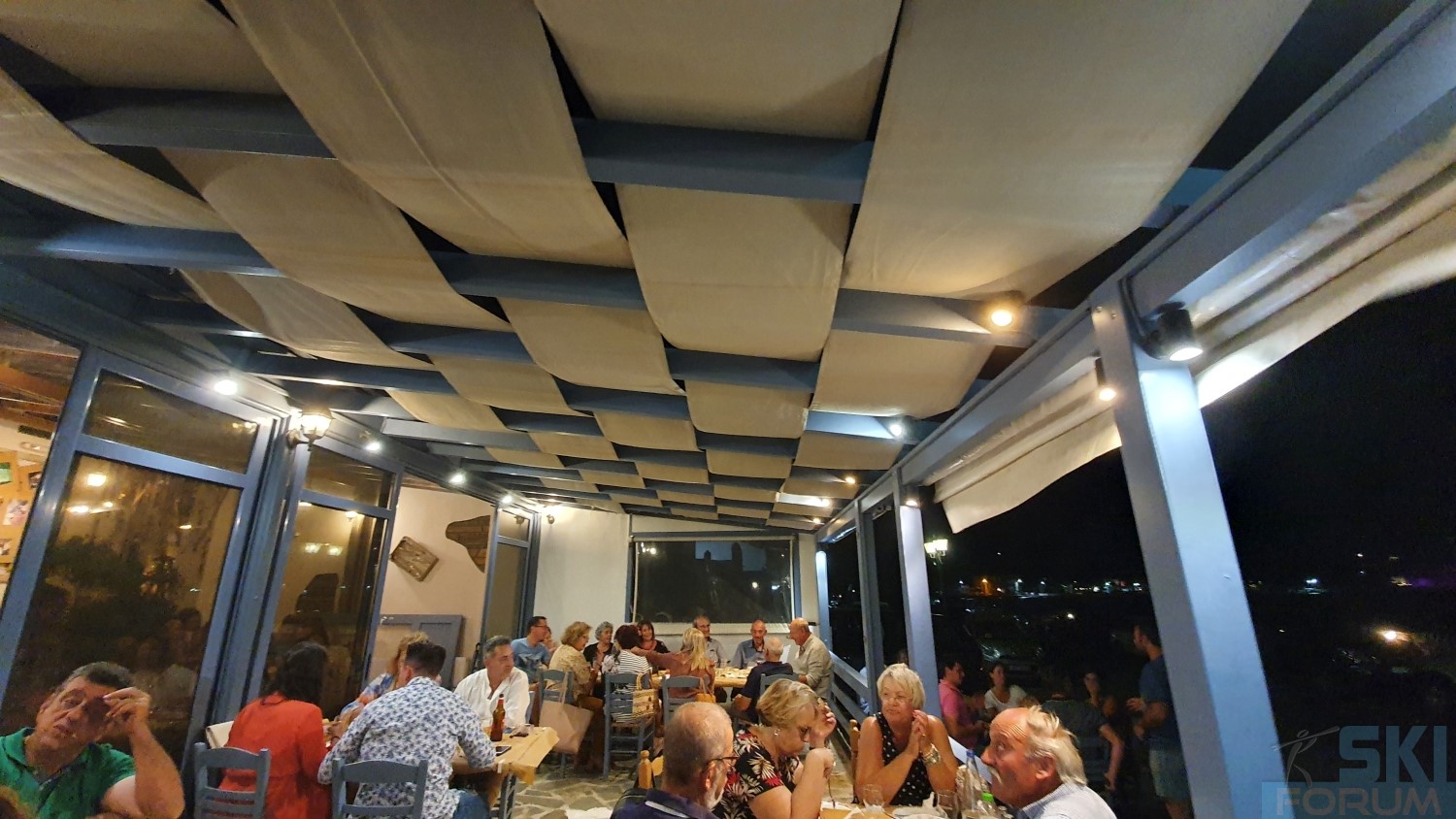 299537-andros-night-1.jpg