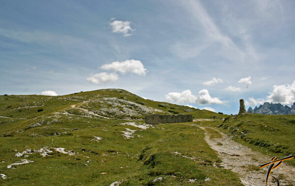 Monte Specie in mountain bike