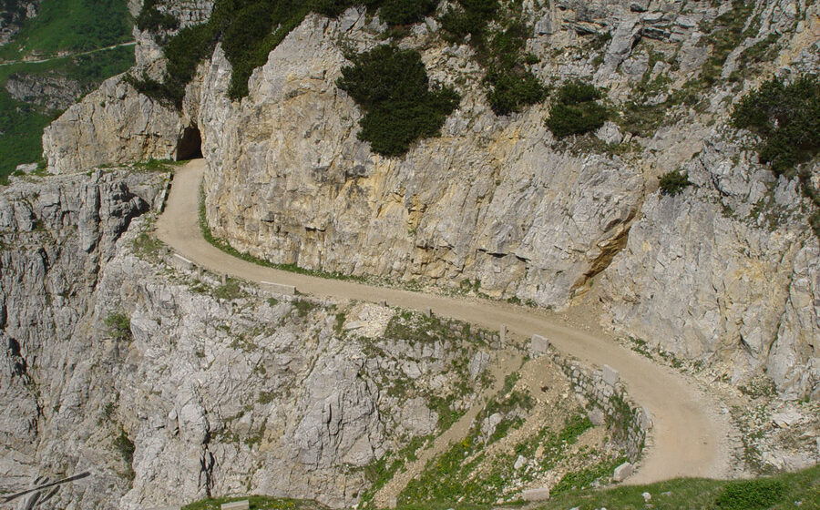 Strada degli Eroi, anello del Pasubio