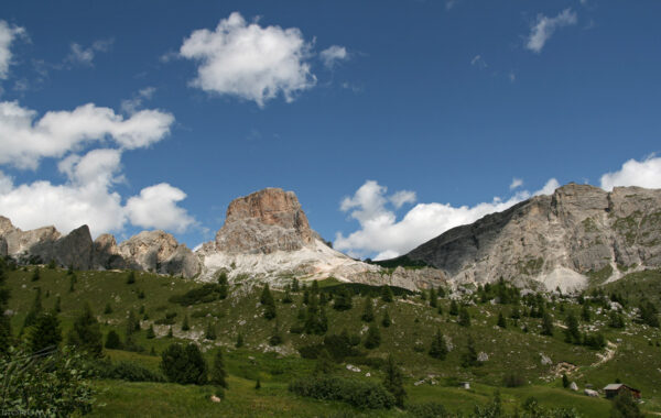 Giro del Monte Averau