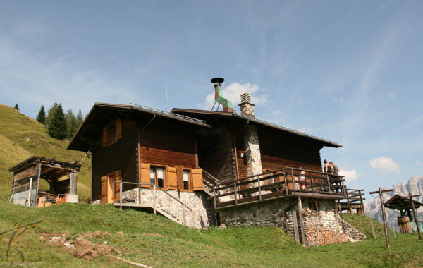 Rifugio Sasso Bianco