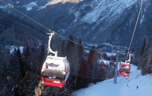 Cabinovia Piani di Pezzè – Col dei Baldi