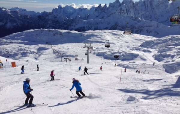4000 sciatori sulle piste del Col Margherita per la prima apertura