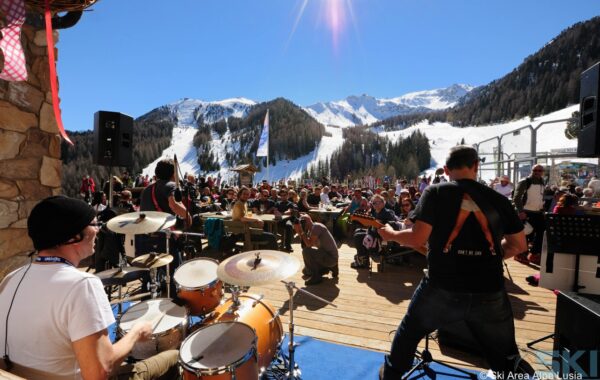 Ancora sci nella skiarea delle Trevalli, a Pasquetta telecabina gratuita