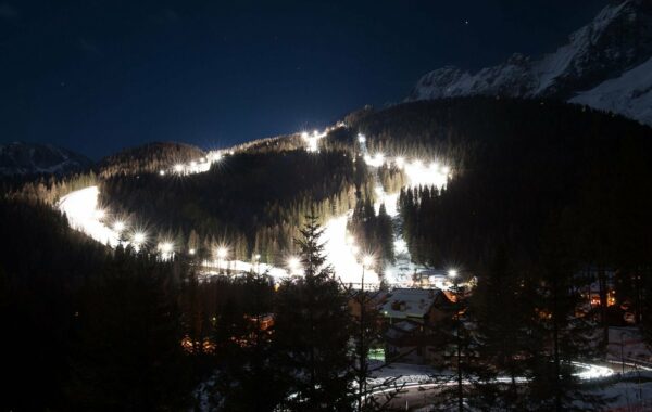 Apre lo sci notturno in Val di Zoldo
