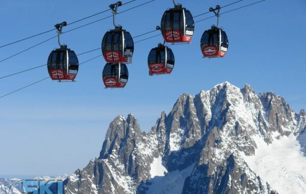 Bloccata funivia sul Monte Bianco