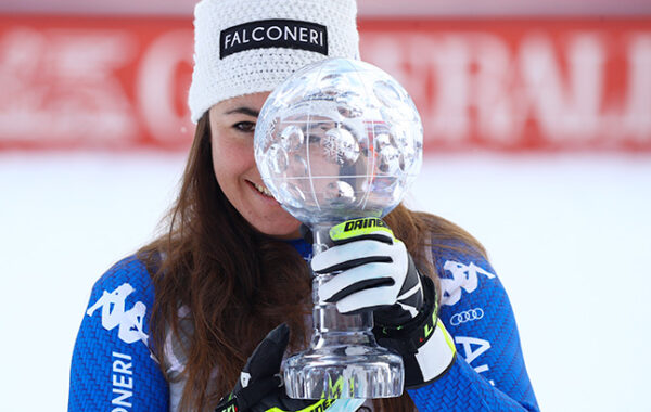Sofia Goggia vince la coppa di discesa