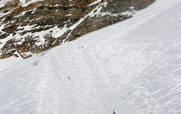 Riapre Cervinia con la pista Ventina: sci estivo 2018 al Plateau Rosa