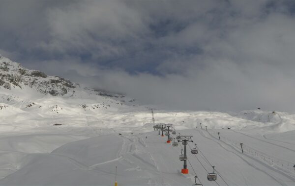 Cervinia: da oggi si scia sul versante italiano