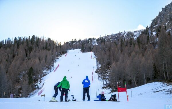 Italiane e francesi in allenamento al Passo San Pellegrino