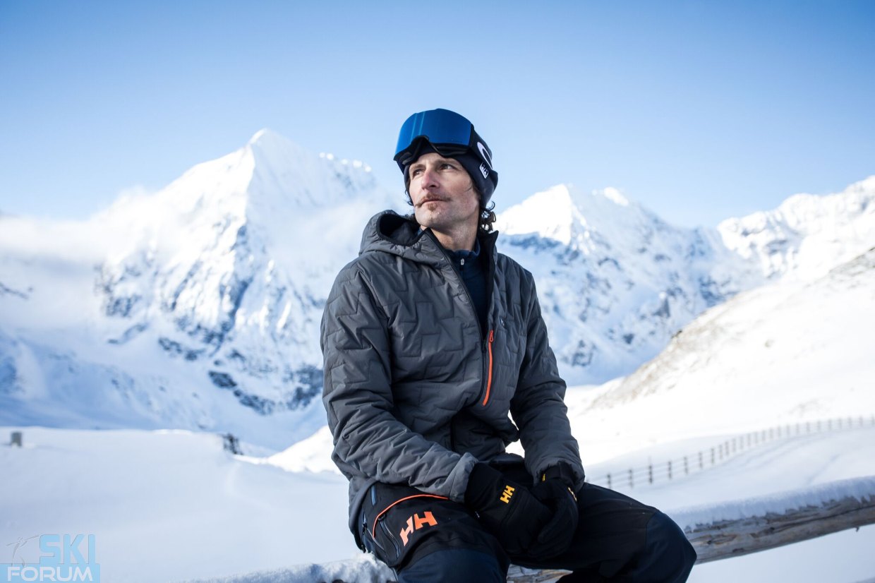 LIFALOFT™ Hooded Stretch Insulator Jacket