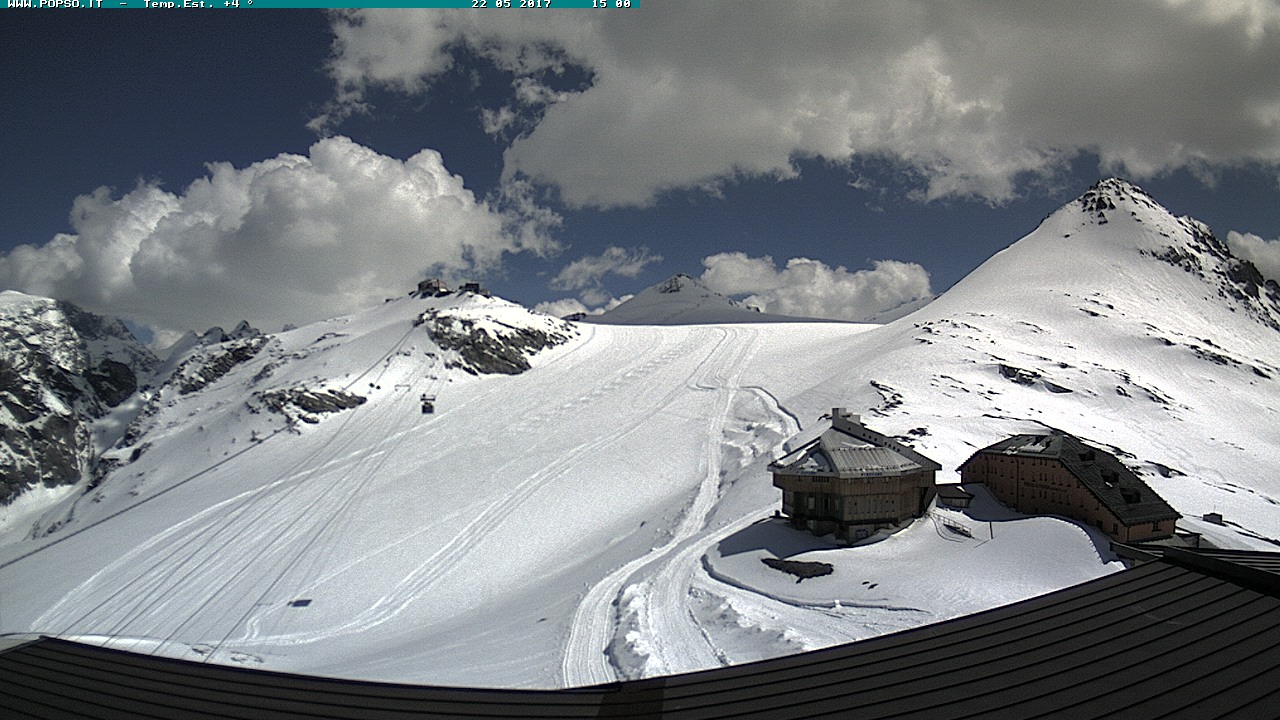 Sullo Stelvio riparte lo sci estivo