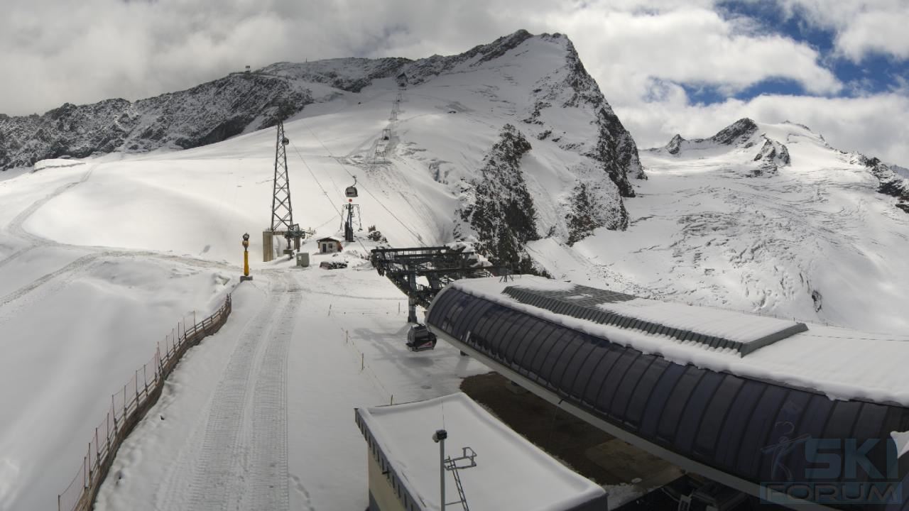 Sölden: da sabato si scia